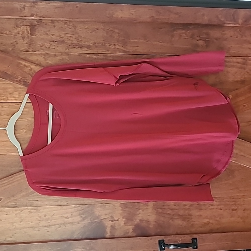 The North Face women's long sleeve flash dry long sleeve top size large